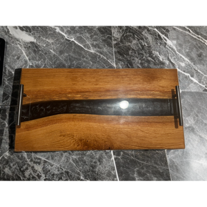 Resina epossidica nera, stile fiume, tavola di salumi di quercia - Product Image 1