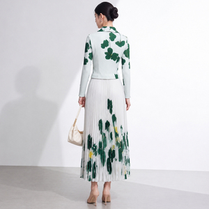 Diseño de Moda Miyake Ofrece Elegantes Faldas Plisadas Tejidas Sólidas hasta el Suelo con Volantes, Lavables, Ecológicas, Vintage y Formales - Product Image 5