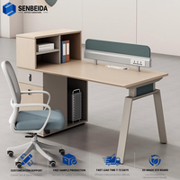 Bureaux pour le personnel, postes de travail pour employés, bureaux de bureau à structure en acier, ensembles de bureaux et chaises de bureau en bois