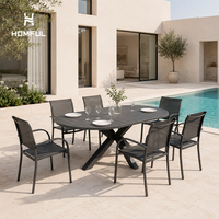 Table de jardin extensible ovale HOMFUL, plateau à lattes, aluminium noir, mobilier d'extérieur pour jardin, terrasse et cour.