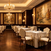 Sillas de Acero Inoxidable Doradas, Lujosas y Elegantes, Ideales para Hoteles, Restaurantes de Alta Gama, Salones de Banquetes y Lugares para Bodas