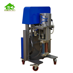 Machine d'isolation par pulvérisation de mousse de polyuréthane <span class=keywords><strong>K2000</strong></span> avec PLC et pompe, niveau de sécurité élevé, puissance 12 kW pour usage en construction - Product Image 4