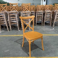 Chaise en plastique PP dorée à dossier croisé, vente en gros, haute qualité, pour fêtes en extérieur