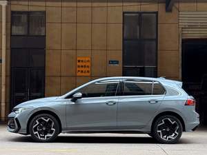 2025 pour Volkswagen <span class=keywords><strong>Golf</strong></span> r-line 300TSI 1.5T Turbo moteur IQ écran lumière boîte de vitesses automatique R18 jante <span class=keywords><strong>concessionnaire</strong></span> officiel salle d'exposition - Product Image 4