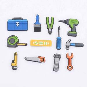 1pcs Charms de chaussures de manga japonais Hot Anime <span class=keywords><strong>My</strong></span> <span class=keywords><strong>Hero</strong></span> <span class=keywords><strong>Academia</strong></span> PVC Accessoires de chaussures Décoration Fit clog charms Party Kids Gifts - Product Image 1