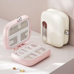 Caja de Medicamentos Portátil y Bonita de Plástico con Compartimentos para Suplementos, Vitaminas y Pastillas Dietéticas - Caja de Almacenamiento de Diseño Moderno y Minimalista - Product Image 2