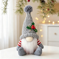 Père Noël en peluche de luxe nordique avec chapeau tricoté lumineux, poupée de Noël, cadeau pour enfants, jouet sans visage, décoration, ornement de bureau