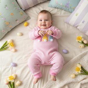 Il Mio Primo Pasqua: Tutina per Neonata con Coniglietto e Carota, in Tessuto Waffle, Maniche Raglan, Abbigliamento Primaverile per Neonati - Product Image 3