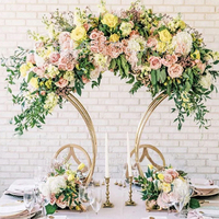Arche florale dorée personnalisable en gros, support de table en métal pour centre de table, décoration florale pour réceptions de mariage et événements