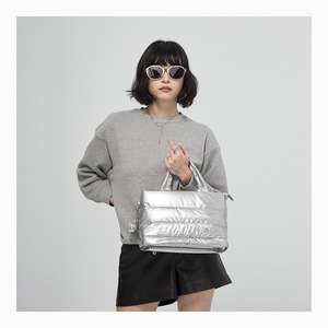 Bolso Bandolera de Tela de Poliéster Reciclado CIPU Airy S 30x19cm para Mujer, Disponible en Taiwán - Product Image 3