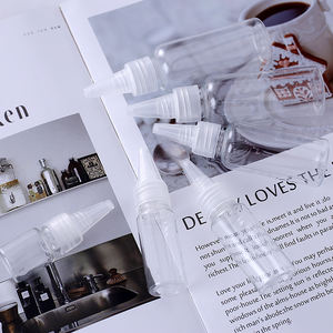 ขวดพลาสติก PE ขนาด 30 มล. พร้อมจุกยาวและปากแหลม ขวดบีบพลาสติกพร้อมฝาเปิดแบบหมุน - Product Image 5