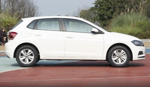 2023 वोल्कसवेगन पोलो उच्च गुणवत्ता और सबसे अधिक बिकने वाली 1.5l vw पोलो सस्ती कारें - Product Image 2