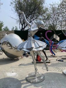 Estatua de jardín de área pública urbana, estatua de Arte de Metal para exteriores, juego de esculturas de bailarina de acero inoxidable para plazas culturales de parque - Product Image 2