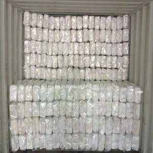 Trapos de limpieza de camisetas recicladas, trozos cortados, trapos blancos de limpieza, paños de limpieza de algodón, trapos industriales para talleres. - Product Image 1