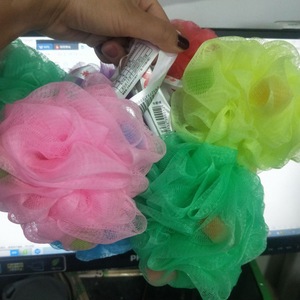 Boules de bain colorées, éponges de bain, fleurs de bain - 1 yuan la pièce en gros, 1 yuan par stand - Product Image 5