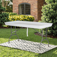 Parfait pour les fêtes multi-personnes Table de remplissage et de refroidissement en plastique robuste de 6 pieds