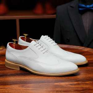 Chaussures Richelieu blanches pour hommes à bout pointu en cuir véritable à lacets pour mariage toutes saisons motif uni - Product Image 1