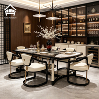 Ensemble de table à manger en cuir italien haut de gamme avec chaises, 6 places, mobilier de restaurant pour projet de personnalisation de toute la maison de luxe