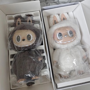 Labubu the Monsters Labubu ZIMOMO Ti Ho Trovato Angelo tra le Nuvole Grande Peluche Statuetta Bambola Adorabile con Viso in Vinile - Product Image 1