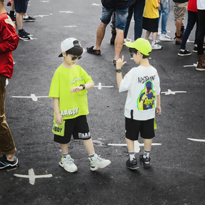 Ensemble de costume décontracté d'été pour garçons, imprimé en coton, hip-hop, 2 pièces, manches courtes, pour bébé et enfants - Product Image 1