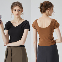 Atasan Wanita Katun V-Neck Lengan Pendek Musim Panas dengan Bantalan Bra Terpasang, Slim Fit, Punggung Indah, Bahan Bernapas - Ukuran Petite