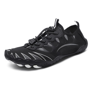Water Shoes Mesh Upper Low Top River Tracing Outdoor Hiking Sports Shoes For Men Women Size 35 To 45 - Product Image 1