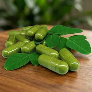 Capsules de poudre de Moringa KAMADHEI AGRO FARM Premium Exclusives, 120 unités, Extrait naturel de feuille de Moringa, Extrait à la voie solvant - Product Image 1