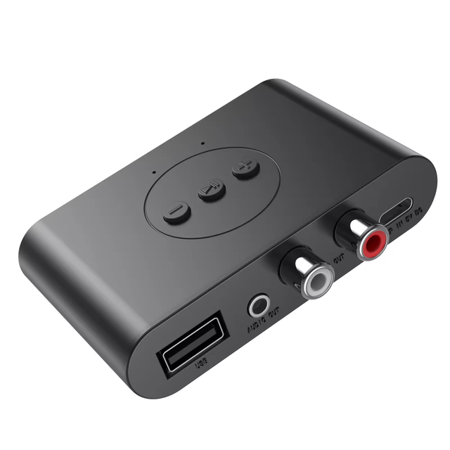 Factory Direct Sales 3.5MM AUX Wireless Audio Receiver BT 5.0 Adapter Car Kits Compatible 10m Range Handsfree Car Kits