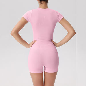 Kadınlar sıkı sıkıştırma yumuşak nervürlü dikişsiz koşu şort ve T Shirt seti - Product Image 5