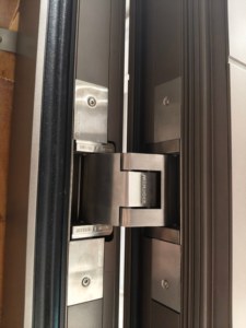 Puerta Batiente de Aluminio Impermeable de Diseño Moderno con Moldura Metálica Contemporánea para Dormitorio, Sala de Estar, <span class=keywords><strong>Hotel</strong></span>, Apartamento, Interior, Insonorizada - Product Image 3