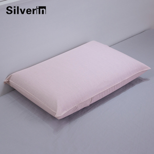 <span class=keywords><strong>Taie</strong></span> d'oreiller en Modal souple avec logo personnalisé <span class=keywords><strong>Taie</strong></span> d'oreiller antimicrobienne en fibre argentée anti-odeur - Product Image 1