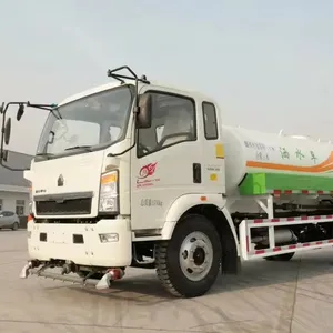 HOWO 4X2 4X4 5000L 8000L Small Sprinkler Truck Water Delivery Tank Truck Cheapest Price
