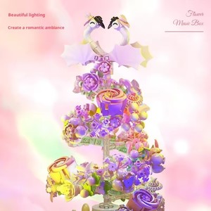 Bloques de Plástico Creativos para Niños, Caja Musical Giratoria con Forma de Cisne y Flores, Juego de Construcción de Modelos, Más de <span class=keywords><strong>713</strong></span> Piezas, Regalos de San Valentín con Luz - Product Image 5