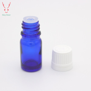 Botella de aceite esencial de ciervo con tapa blanca de 18 mm y tapón interno para uso en aromaterapia - Product Image 1