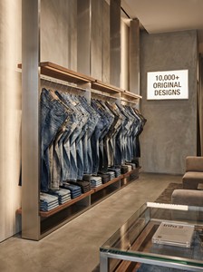 Jeans déchirés de créateur pour femmes, style streetwear, pantalon en denim, qualité boutique, OEM - Product Image 4