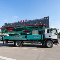 Camion pompe à béton diesel haute performance avec malaxeur planétaire, portée verticale de 37 m, 68 m³/h, châssis East Wind, roulement en X et moteur