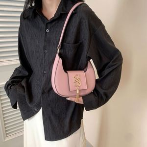 Trendy Designer PU Leather Women's Retro Fashion Crossbody Handbag Zipper Small Summer <b>Purses</b> Chain Shoulder Strap Ladies' Style - Product Image 5