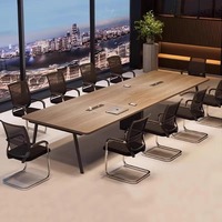 Table de conférence moderne pour 10 personnes, modulaire et extensible, avec plateau en bois et pieds en métal, idéale pour salle de réunion, salle à manger, usage commercial, hôtel, école