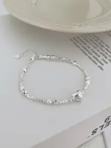 Design del campione minimalista bracciale in argento S925 ipoallergenico Non appannato bracciale con ciondolo a cuore con perline placcato rodio per donna