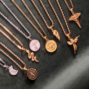 Collar con Colgante de Cruz, Brújula, Ala y Serpiente Chapado en Oro PVD Resistente a la Decoloración para Hombre, Joyería de Acero Inoxidable, Cadena Cubana - Product Image 1