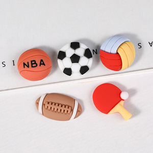 Accesorios de resina para decoración, nuevos dibujos animados de baloncesto, tenis de mesa, Fútbol - Product Image 4