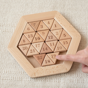 Gioco da Tavolo in Legno Huarong Road, Rompicapo Digitale con Numeri Scorrevoli per Bambini - Product Image 5