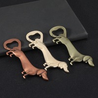Porte-clés décapsuleur Teckel, pratique, multicolore, robuste, avec chaîne de sac, pendentif fonctionnel en alliage, cadeaux pour amateurs de bière