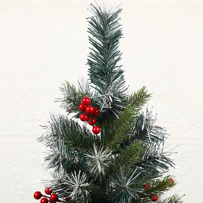 Árvore de Natal decorada com material artificial misto, árvore de Natal decorada com frutas vermelhas e LED branco quente