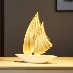 Statue en résine personnalisée, <span class=keywords><strong>bateau</strong></span> doré, artisanat en résine, centre de table, décoration d'étagère, souvenirs et ornements décoratifs - Product Image 3