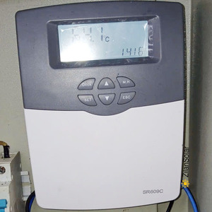 SR609C 肯尼亚 <span class=keywords><strong>Nairobi</strong></span> 太阳能热水器控制器 1.5KW 和 3KW - Product Image 1