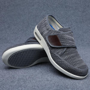 Chaussures souples et confortables youyun Chaussures diabétiques pour hommes pour les pieds enflés Œdème pour hommes Chaussures diabétiques pour hommes âgés de grande largeur - Product Image 3