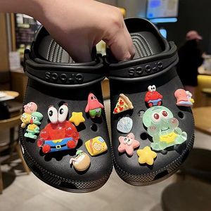 Offre Spéciale : Accessoires de Décoration Créatifs et Mignons pour Chaussures, Motifs Anime, pour Enfants, Idéaux pour Chaussures de Plage, Cadeau Promotionnel - Product Image 2