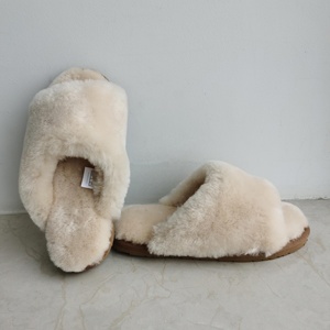 New Luxury Natural Sheepskin Fur <strong>Slippers</strong> for <strong>Women</strong> Real Fluffy Australian Sheep Fur Slides Plush Cozy <strong>Wool</strong> Flip Flops - Product Image 4