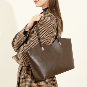 <span class=keywords><strong>Sac</strong></span> à main <span class=keywords><strong>cuir</strong></span> femme Usine Premium Sacs <span class=keywords><strong>Cuir</strong></span> Personnalisés Design Minimaliste <span class=keywords><strong>Vintage</strong></span> Femme Grande Capacité <span class=keywords><strong>Sac</strong></span> Tote Épaule - Product Image 6